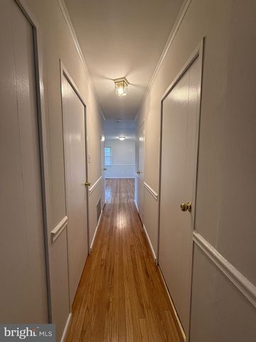 1118 CIRCLE DR, Martinsburg, WV 25401