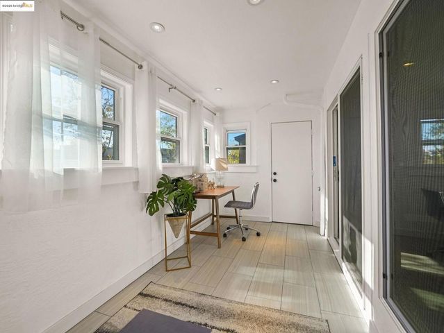 2106 Otis Dr D, Alameda, CA 94501