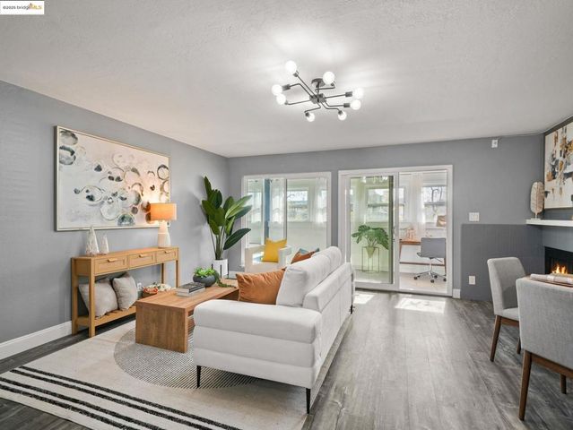 2106 Otis Dr D, Alameda, CA 94501