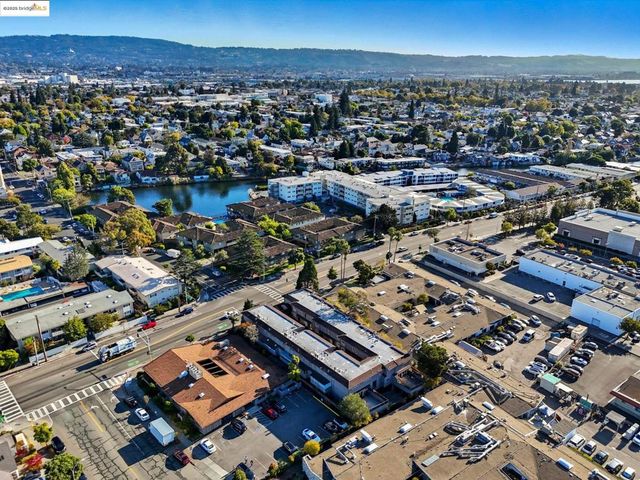 2106 Otis Dr D, Alameda, CA 94501