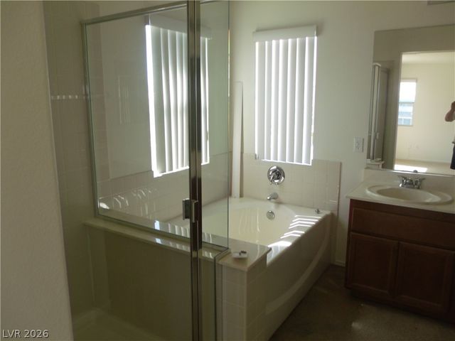6206 STANDING ELM Street, North Las Vegas, NV 89081