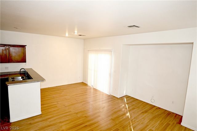 6206 STANDING ELM Street, North Las Vegas, NV 89081