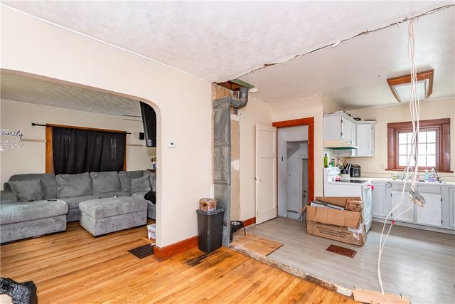 2133 S Smithville Road, Dayton, OH 45420