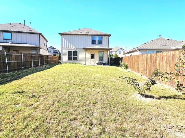 242 Zuma DR, Liberty Hill, TX 78642