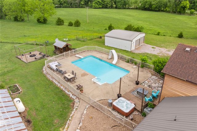 2516 Sansing Hollow Road, Harrison, AR 72601