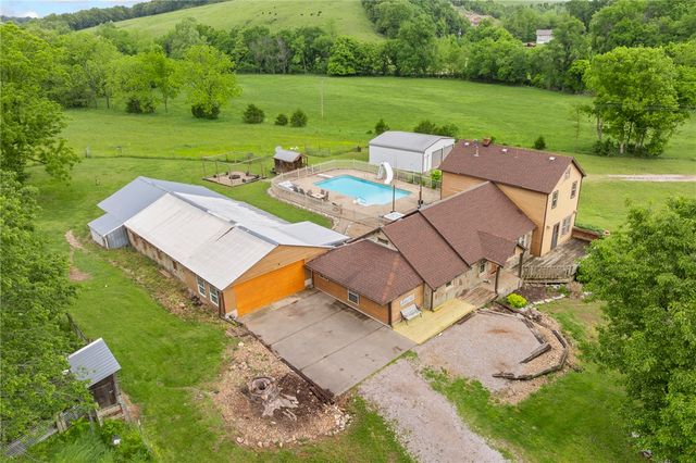 2516 Sansing Hollow Road, Harrison, AR 72601