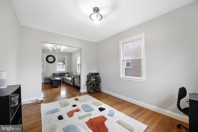 400 DIVISION AVENUE, Washington, DC 20019