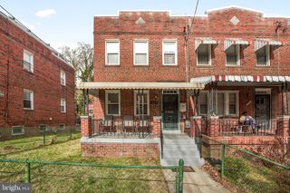 400 DIVISION AVENUE, Washington, DC 20019