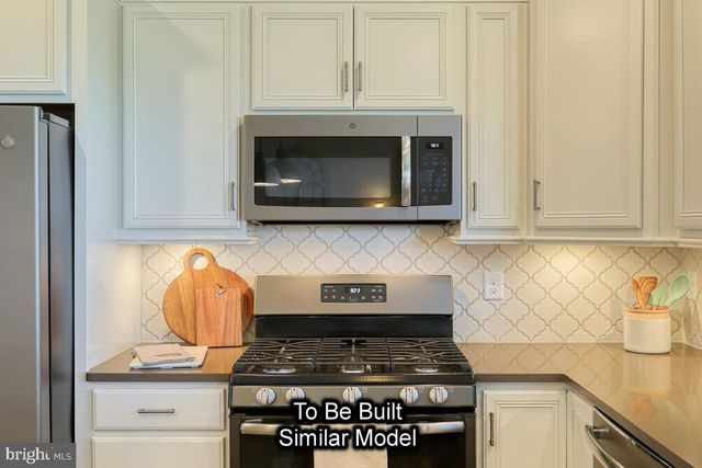 150 OLD TULPEHOCKEN RD, Birdsboro, PA 19508