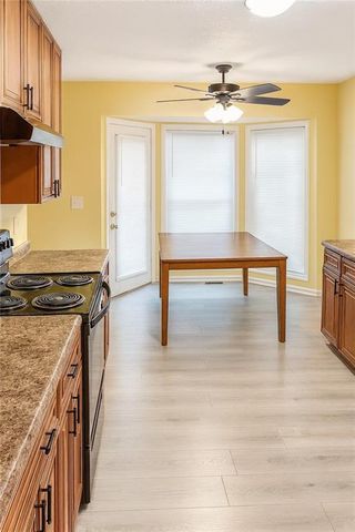 7157 Williamsburg Drive, Riverdale, GA 30274