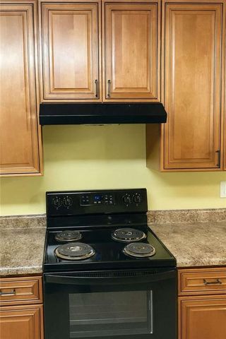 7157 Williamsburg Drive, Riverdale, GA 30274