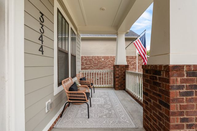 3344 Vinemont Dr, Thompsons Station, TN 37179