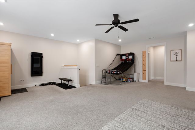 3344 Vinemont Dr, Thompsons Station, TN 37179