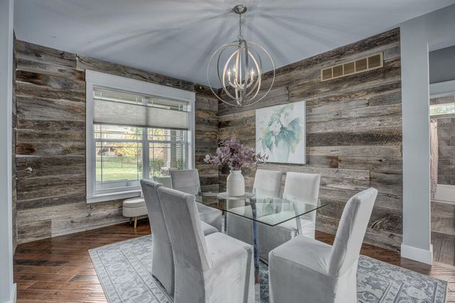 15 Cahill Court, Lakeside Park, KY 41017