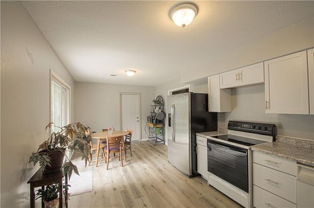 11325 Deer Haven Lane, Excelsior Springs, MO 64024