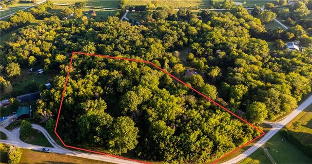 11325 Deer Haven Lane, Excelsior Springs, MO 64024