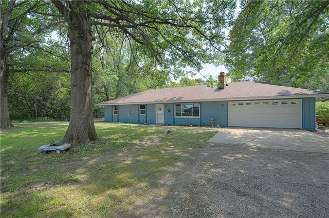 11325 Deer Haven Lane, Excelsior Springs, MO 64024