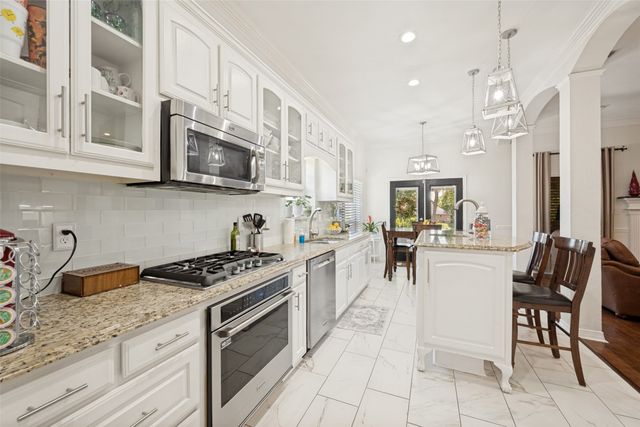 2203 Welch Place, Mansfield, TX 76063