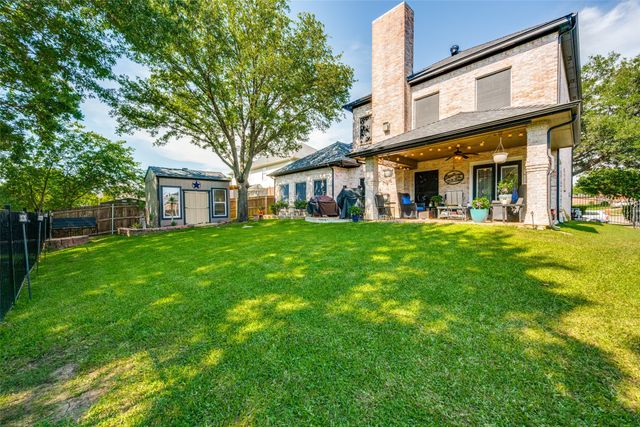 2203 Welch Place, Mansfield, TX 76063