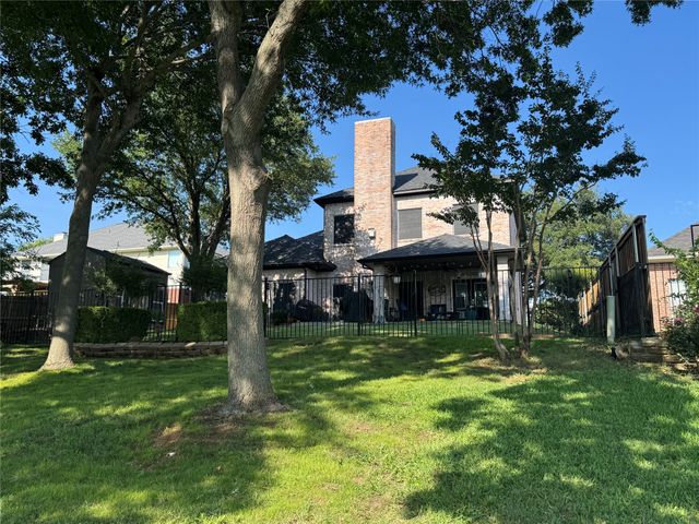 2203 Welch Place, Mansfield, TX 76063