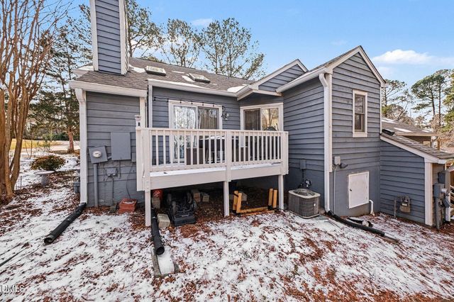 527 Woodwinds Drive, Durham, NC 27713