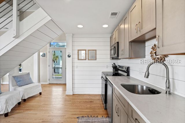 27 Sea Mist Rd, Fripp Island, SC 29920