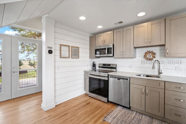 27 Sea Mist Rd, Fripp Island, SC 29920
