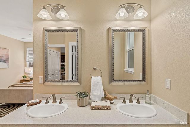 125 Anish Way, Windsor, CA 95492