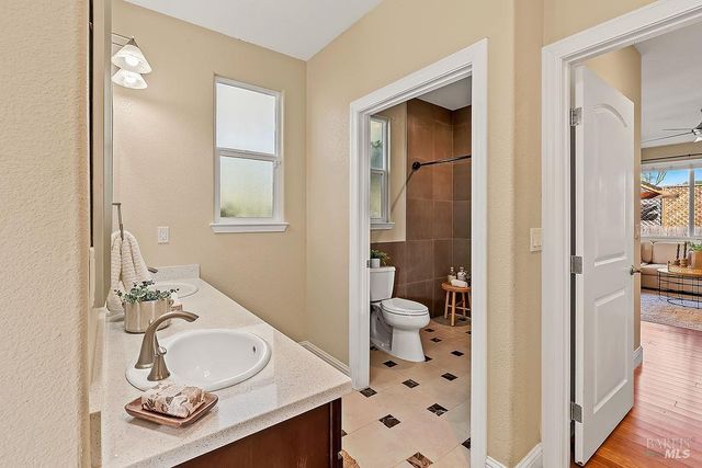 125 Anish Way, Windsor, CA 95492