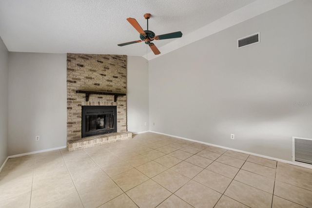 717 LANCEWOOD DRIVE, Winter Springs, FL 32708