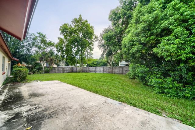 717 LANCEWOOD DRIVE, Winter Springs, FL 32708