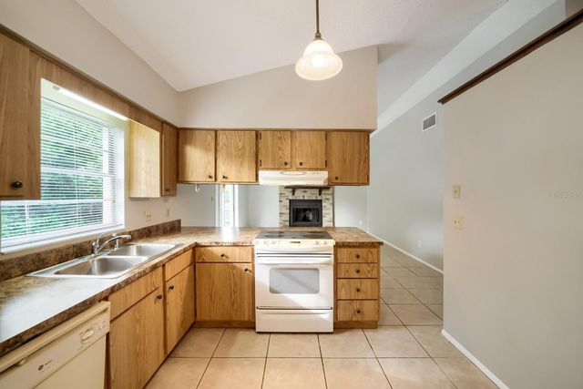 717 LANCEWOOD DRIVE, Winter Springs, FL 32708