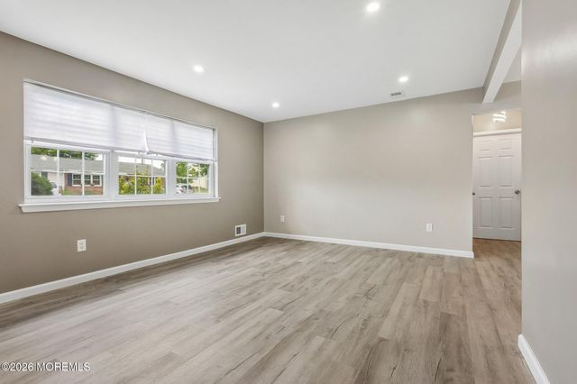 12 Louisiana Drive A, Matawan, NJ 07747