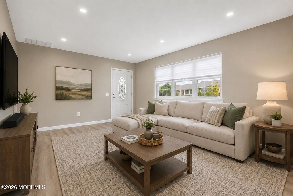 12 Louisiana Drive A, Matawan, NJ 07747