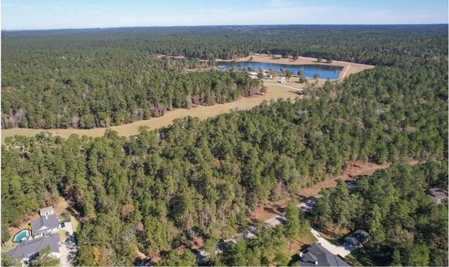 124 Branding Iron Road, Huntsville, TX 77340
