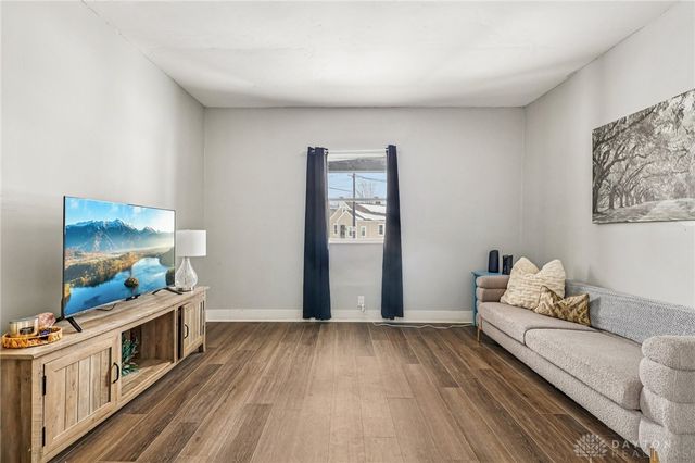 1083 Valley Street, Dayton, OH 45404