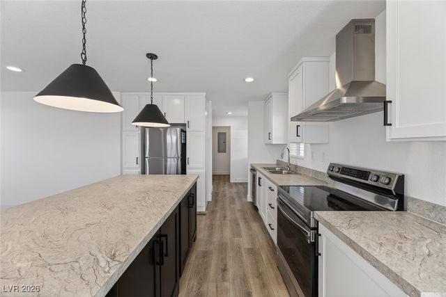 3310 Jewel Cave Drive, Las Vegas, NV 89122