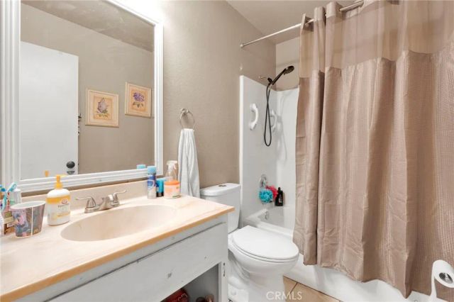 12696 9th, Victorville, CA 92395