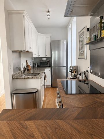 9 Albemarle St 2, Boston, MA 02115