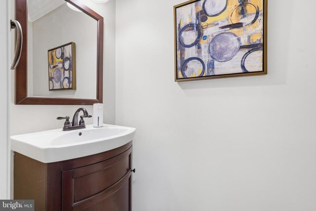 9424 PARK HUNT CT, Springfield, VA 22153