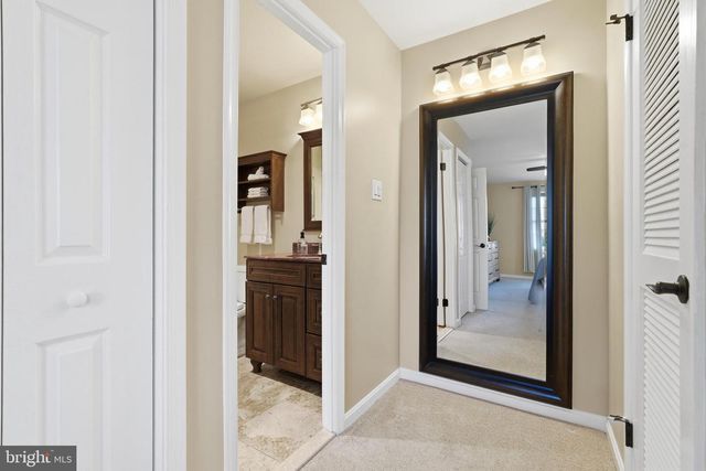 9424 PARK HUNT CT, Springfield, VA 22153