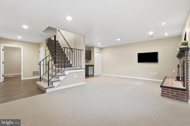 9424 PARK HUNT CT, Springfield, VA 22153