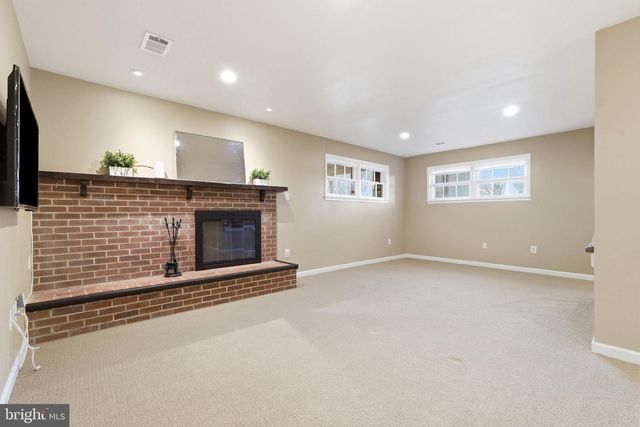 9424 PARK HUNT CT, Springfield, VA 22153