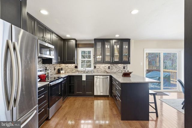 9424 PARK HUNT CT, Springfield, VA 22153