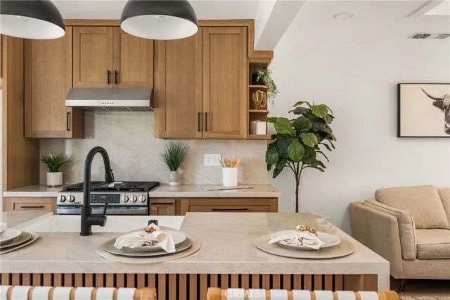 4454 Canehill, Lakewood, CA 90713