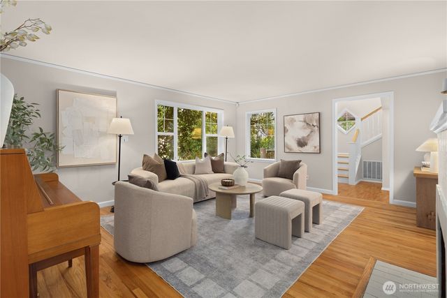 7539 33rd Avenue NE, Seattle, WA 98115