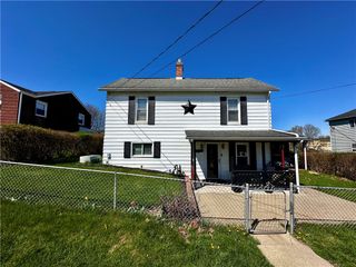 25 Hallam Ave, Meadowlands, PA 15347