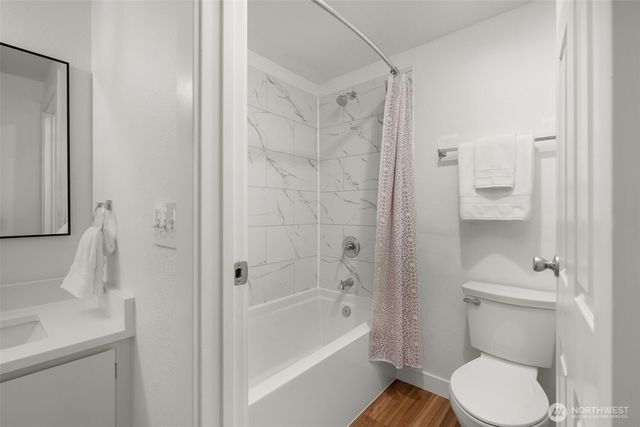 24809 145th Lane SE, Kent, WA 98042
