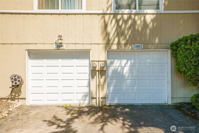 24809 145th Lane SE, Kent, WA 98042