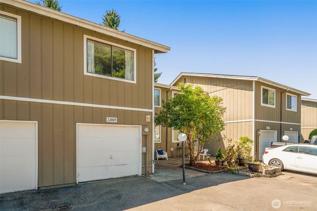24809 145th Lane SE, Kent, WA 98042